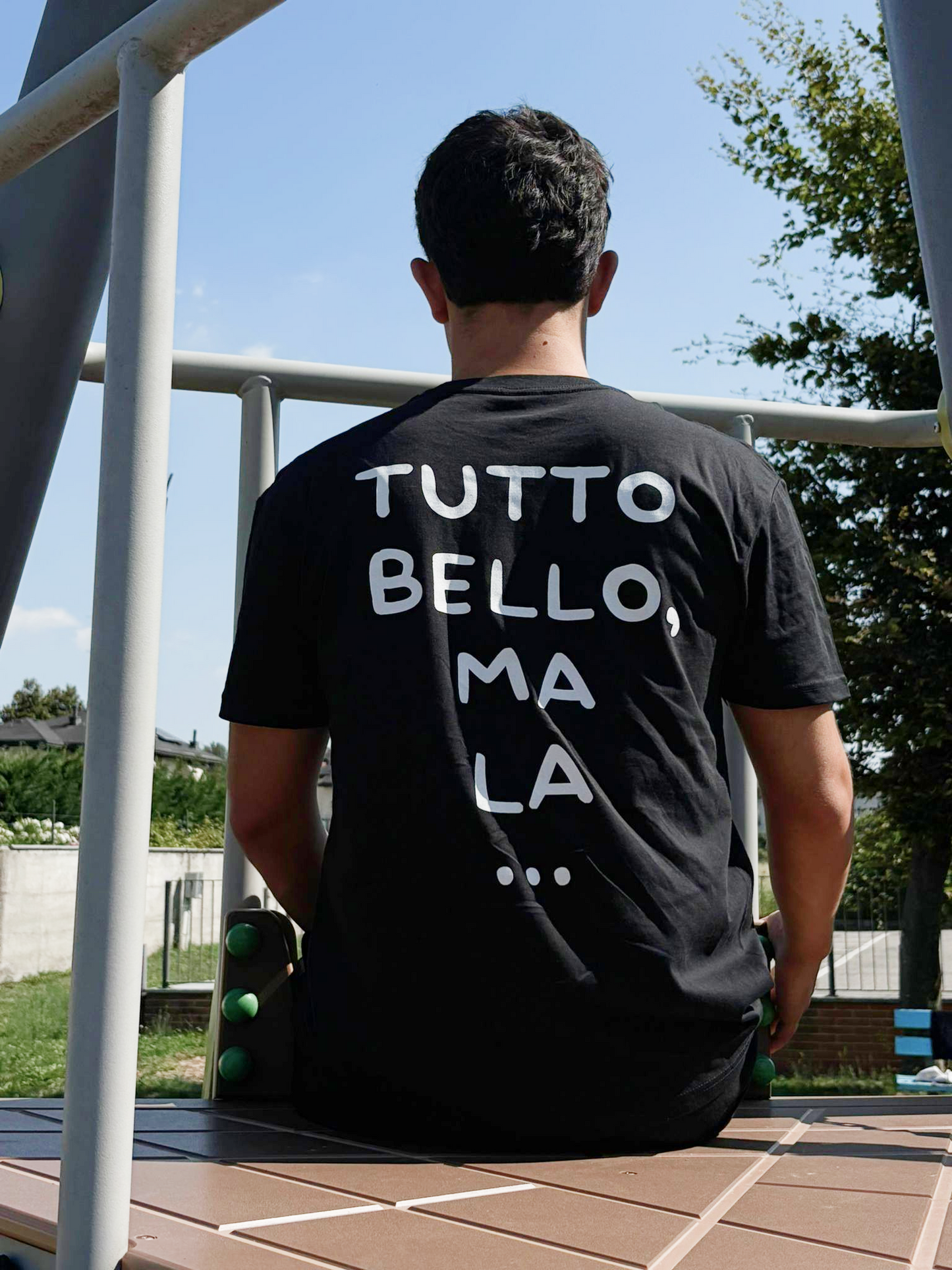 Mambo Tee